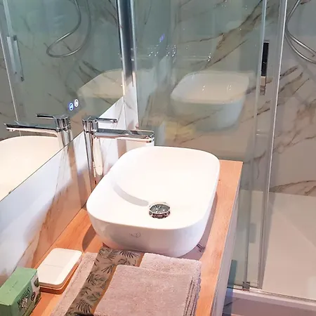 28m2 Avec Balcon, Tres Proche De La 公寓 圣罗兰度瓦